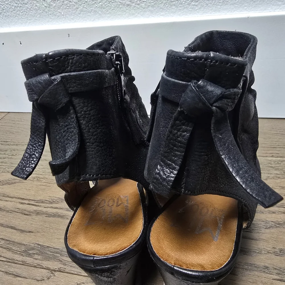 Miz Mooz Becca Encaged Open Toe Bootie Leather Sandal Wedge in Distressed Black